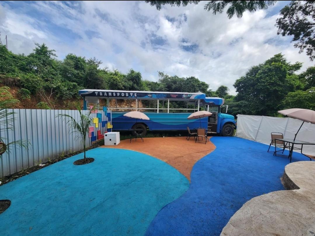 Wally World Inn Comayagua Exterior photo